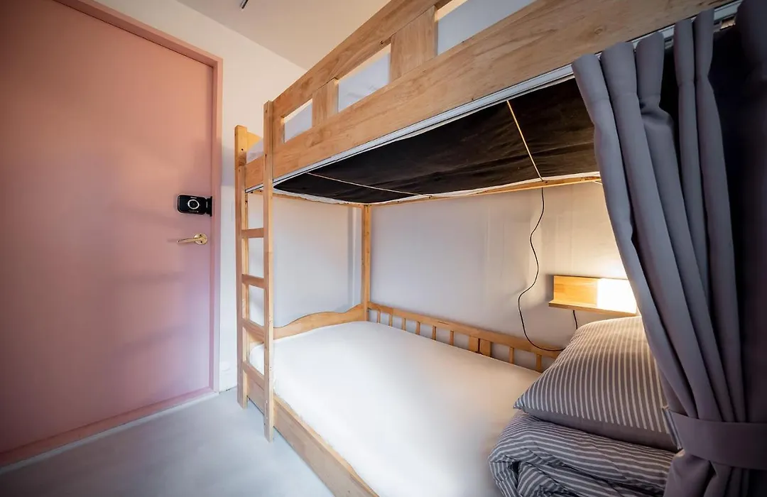 Yab-Guesthouse, Femaleonly, Foreignonly-1