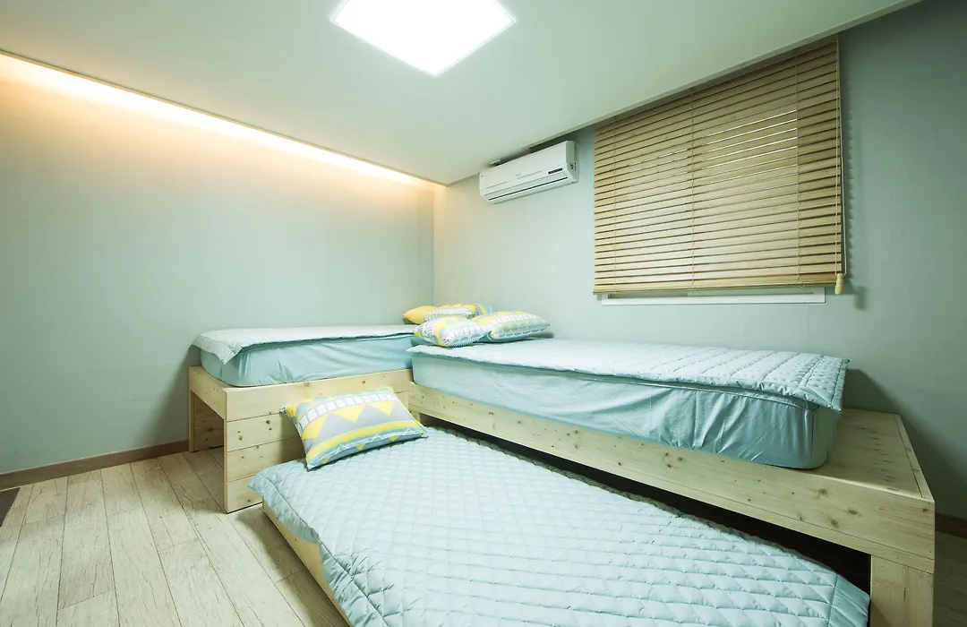 Guesthouse The Hill-1