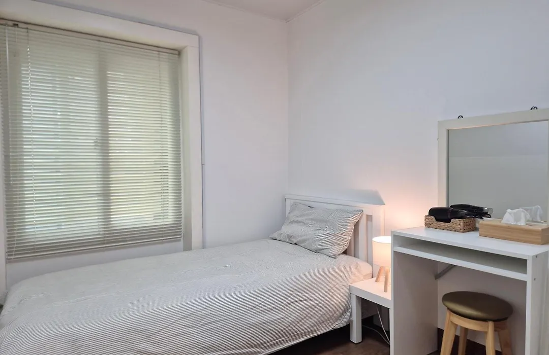 Hongdae Cheese Guesthouse-1
