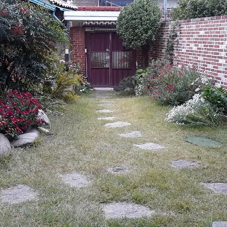 Hans House-2