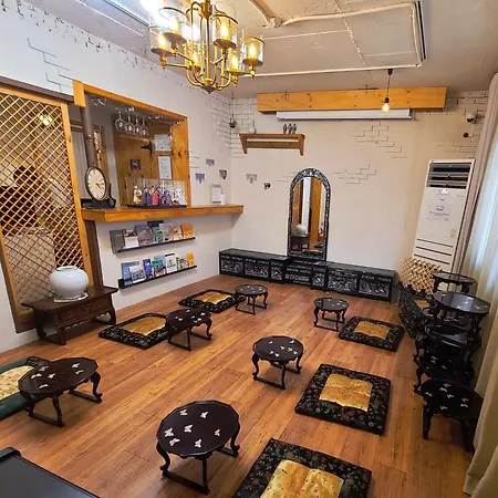 Batwo Stay - For Foreigners Only-3