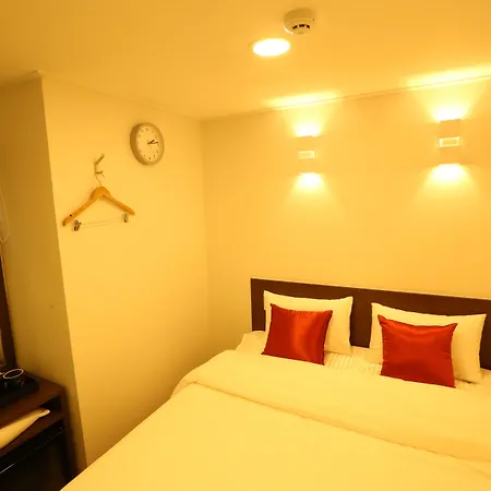 Tripstay Myeongdong-2