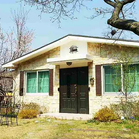Cindy'S B&B-2