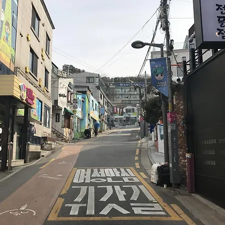 Free Guesthouse-3